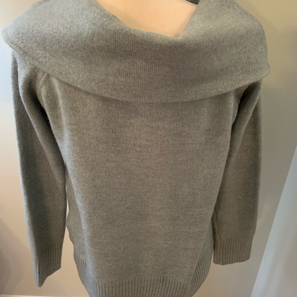 Hem & Thread cowl neck blue sweater, S - Picture 3 of 5